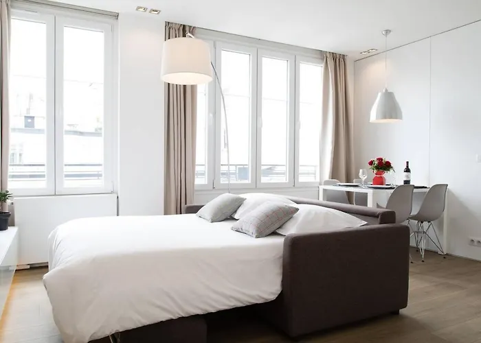 Arc De Triomphe Apartment