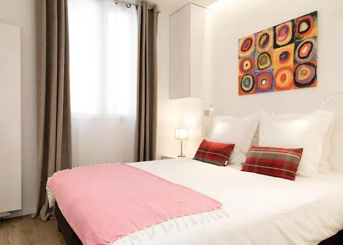 Arc De Triomphe Apartment